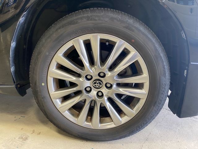 Toyota HARRIER 2019-01 2114-8