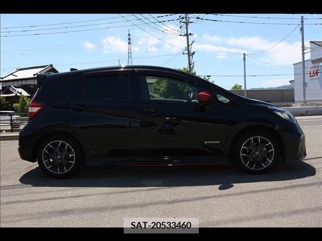 Nissan NOTE 2019-01 305469-3