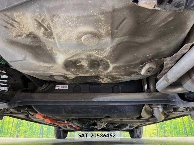 Toyota AQUA 2019-10 423713-19