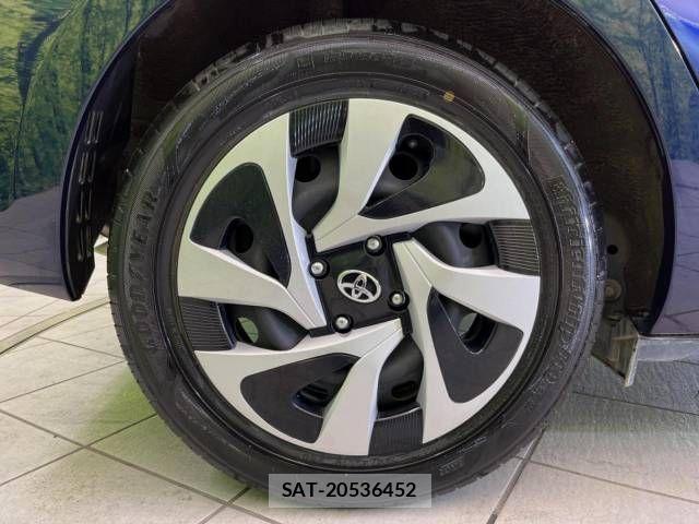 Toyota AQUA 2019-10 423713-13