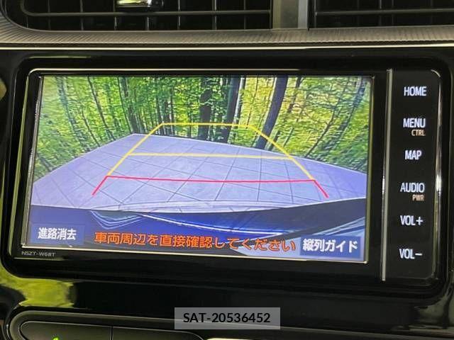 Toyota AQUA 2019-10 423713-3