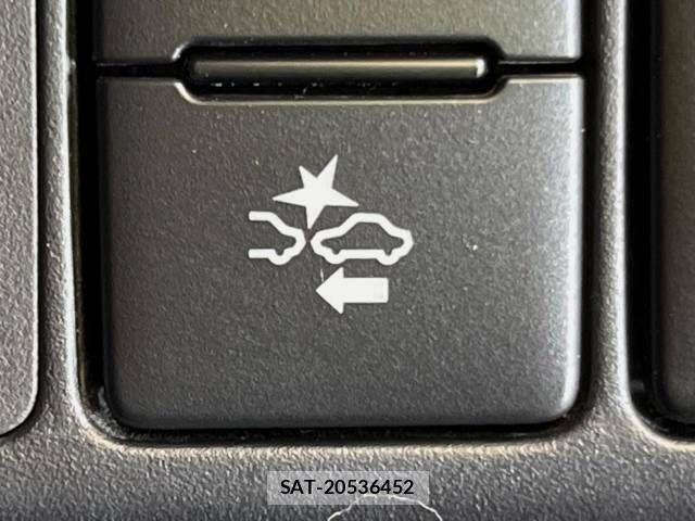 Toyota AQUA 2019-10 423713-4