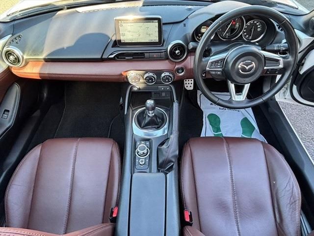 Mazda ROADSTER 2017-05 191337-16