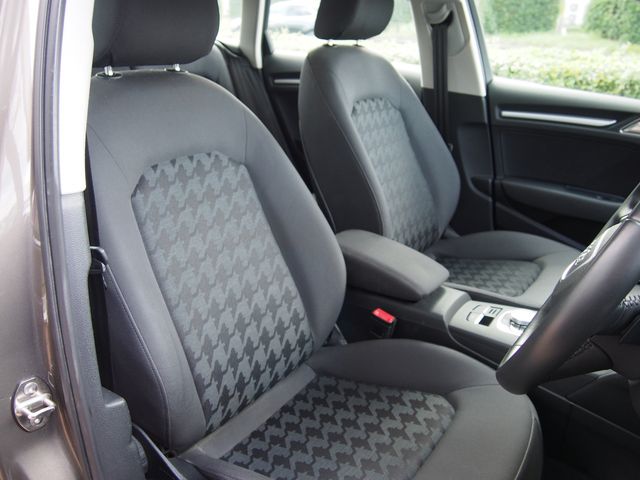 Audi A3 2016-04 193112-4