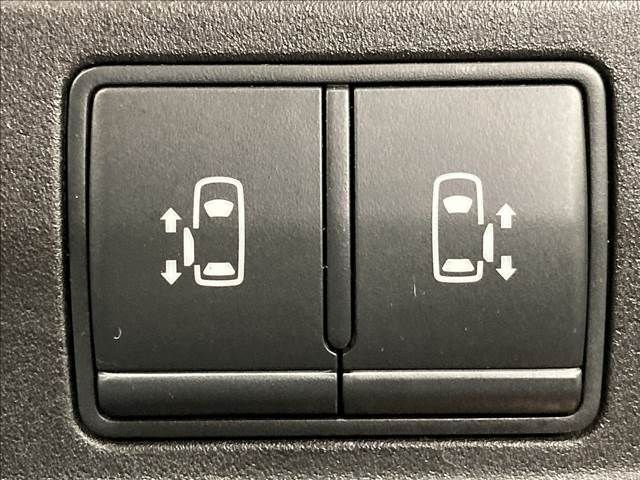 Nissan SERENA 2016-12 17795-8