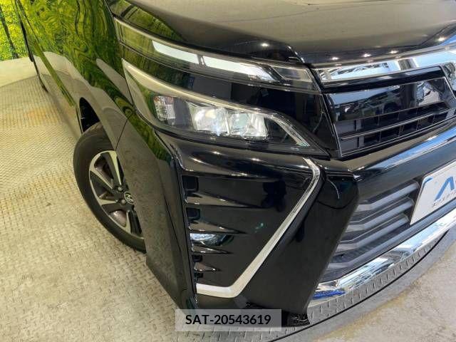Toyota VOXY 2017-09 350459-12