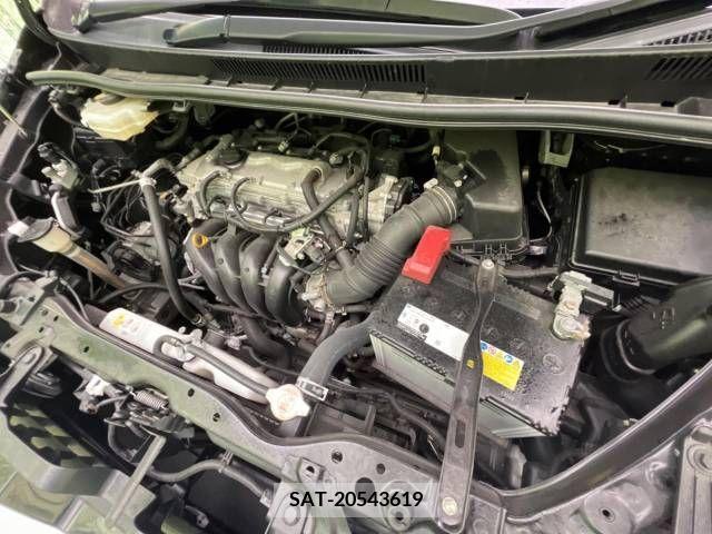 Toyota VOXY 2017-09 350459-18