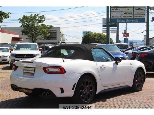 Abarth 124 Spider 2018-02 353175-7
