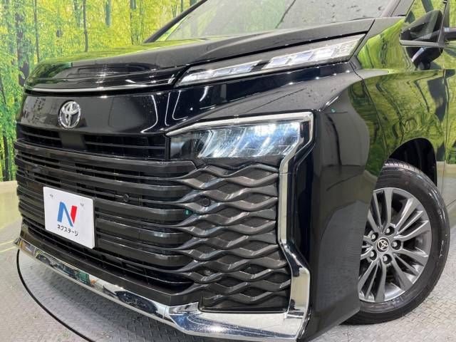 Toyota VOXY 2023-06 194775-13