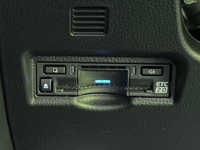 Toyota VOXY 2023-06 194775-8