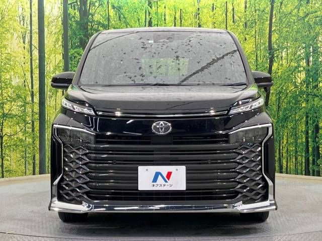 Toyota VOXY 2023-06 194775-15