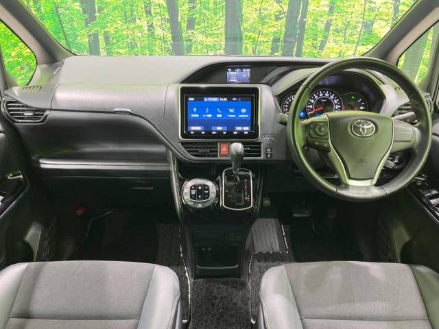 Toyota NOAH 2019-12 196045-1