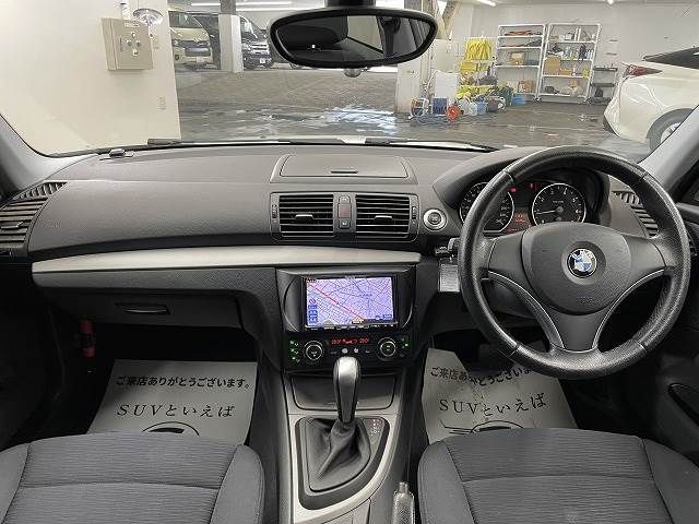Bmw 1 SERIES 2010-08 182350-1