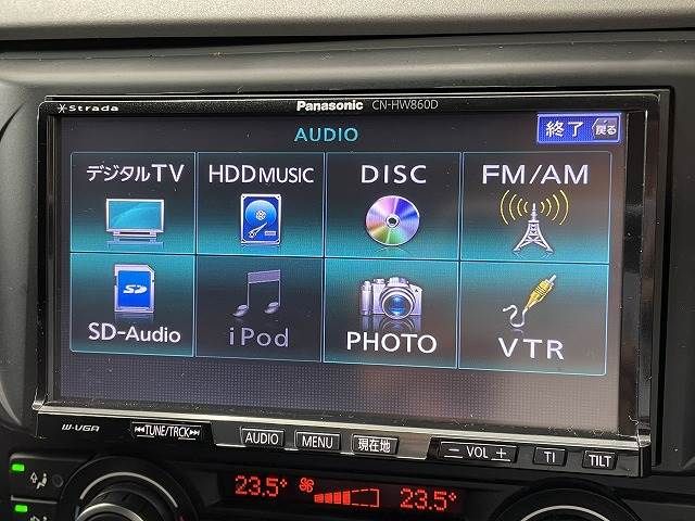 Bmw 1 SERIES 2010-08 182350-3