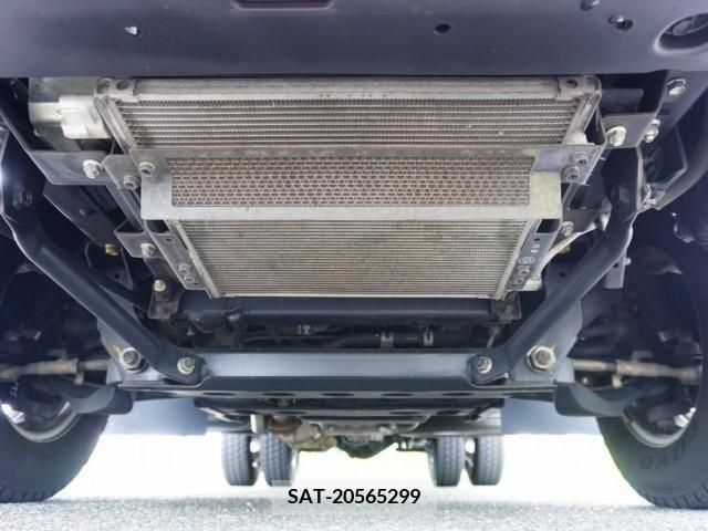 Mazda TITAN 2017-09 310878-19