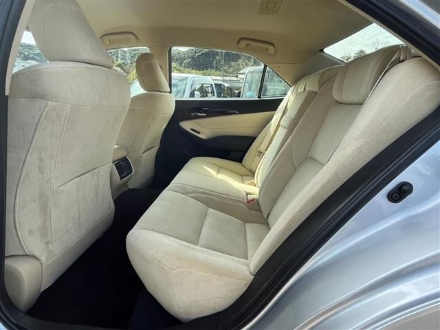Toyota CROWN SEDAN 2016-01 1218-4