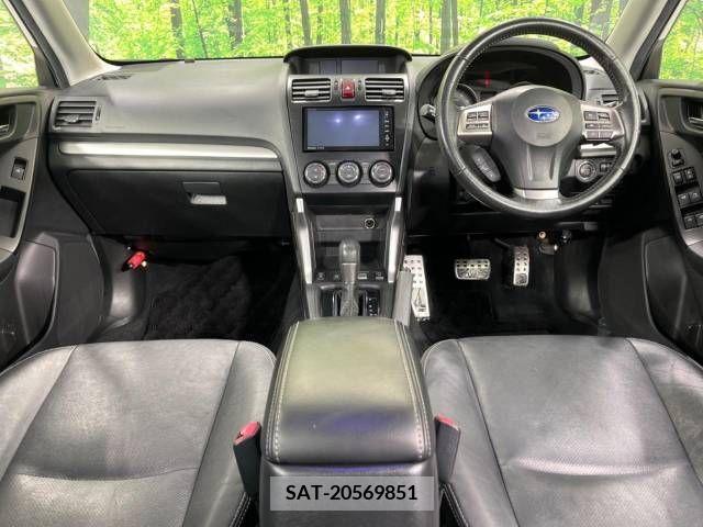 Subaru FORESTER 2013-08 350526-1