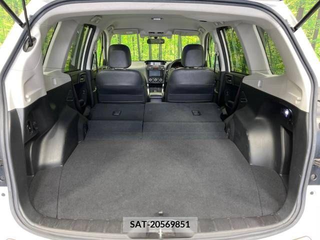 Subaru FORESTER 2013-08 350526-10