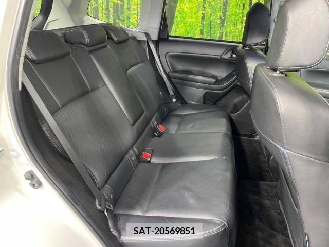 Subaru FORESTER 2013-08 350526-9