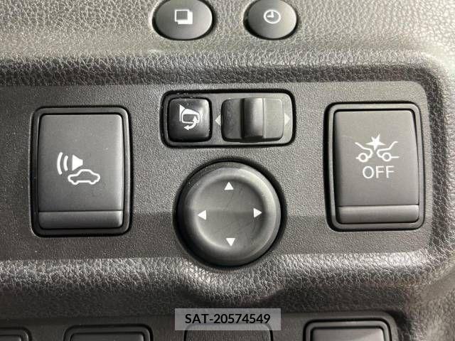 Nissan NOTE 2018-06 224756-7