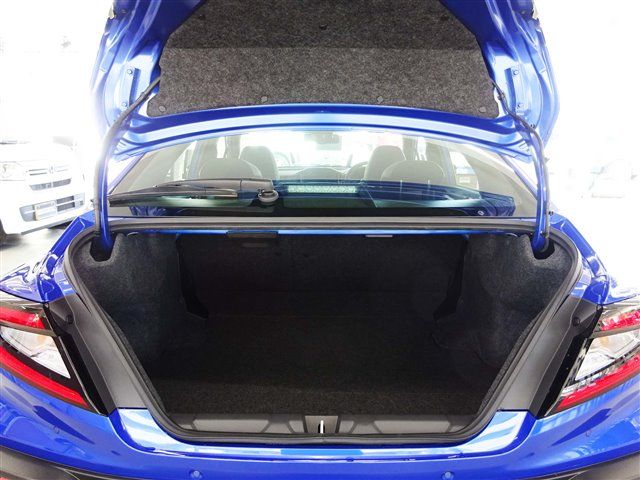 Subaru WRX S4 2022-10 11715-6