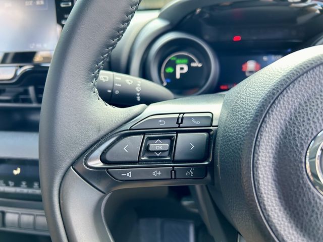 Toyota YARIS CROSS 2021-11 182731-25