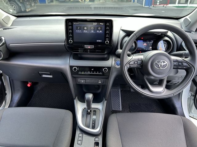 Toyota YARIS CROSS 2021-11 182731-5