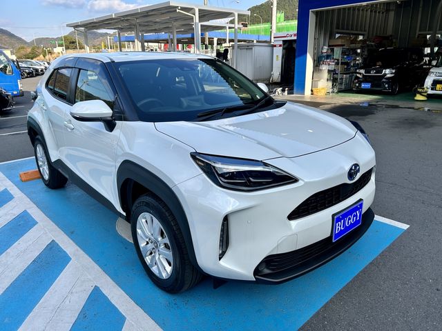 Toyota YARIS CROSS 2021-11 182731-2