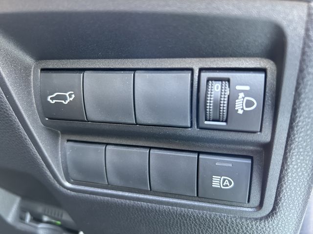 Toyota YARIS CROSS 2021-11 182731-9