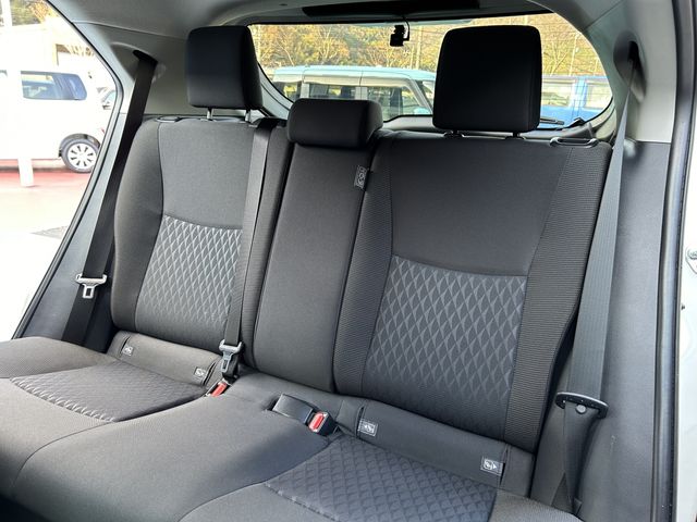 Toyota YARIS CROSS 2021-11 182731-19