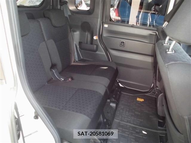 Daihatsu WAKE 2018-06 204950-6
