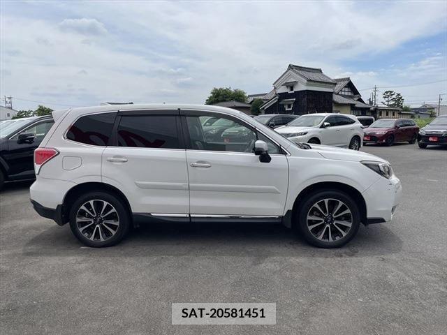 Subaru FORESTER 2016-01 270242-3
