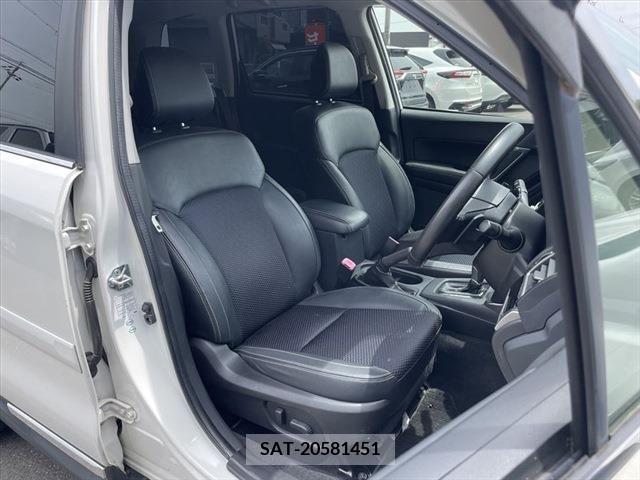 Subaru FORESTER 2016-01 270242-19
