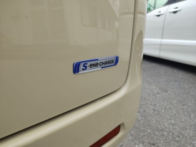 Suzuki SPACIA 2016-07 12256-29