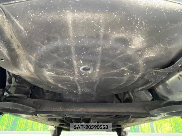Nissan NOTE 2018-05 338555-19
