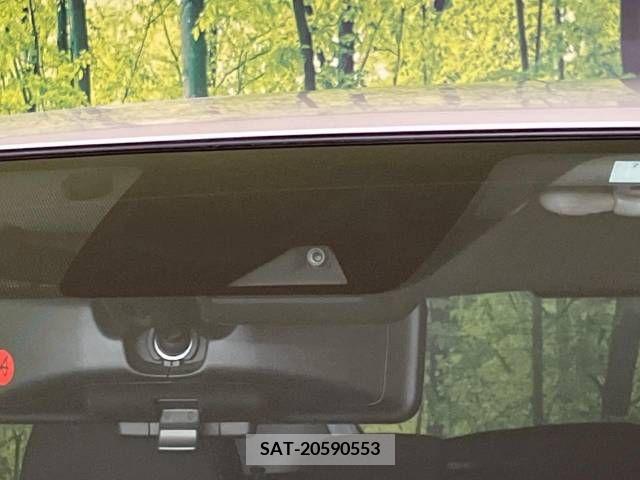 Nissan NOTE 2018-05 338555-2