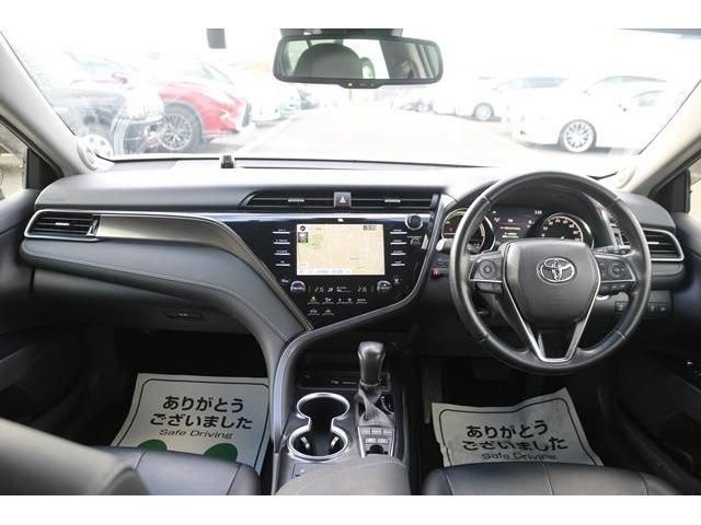 Toyota CAMRY HYBRID 2019-10 183870-12