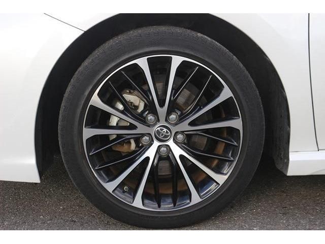 Toyota CAMRY HYBRID 2019-10 183870-7