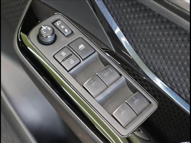 Toyota C-HR 2021-10 3200-18