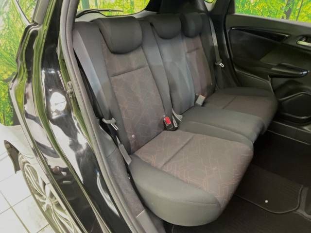 Honda FIT HYBRID 2016-06 194895-9