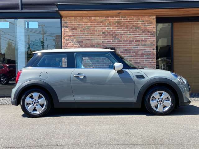 Bmw MINI 2022-06 15324-5