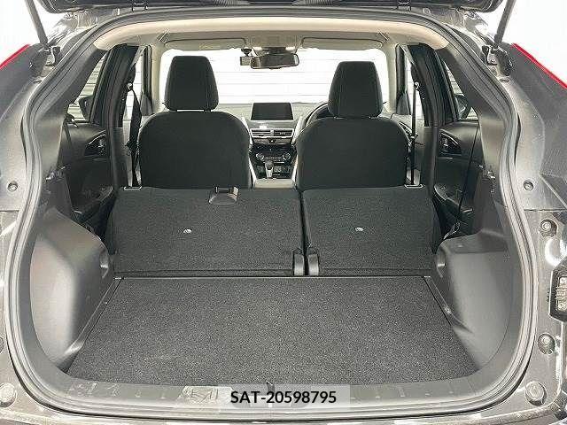 Mitsubishi ECLIPSE CROSS 2020-07 233850-19