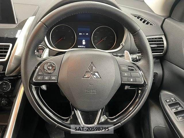 Mitsubishi ECLIPSE CROSS 2020-07 233850-12