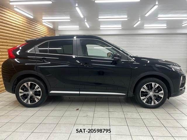 Mitsubishi ECLIPSE CROSS 2020-07 233850-17