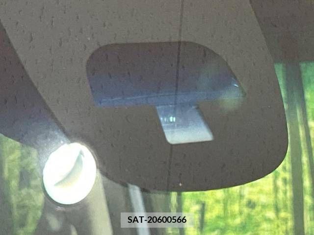 Honda N BOX CUSTOM 2015-02 329219-2