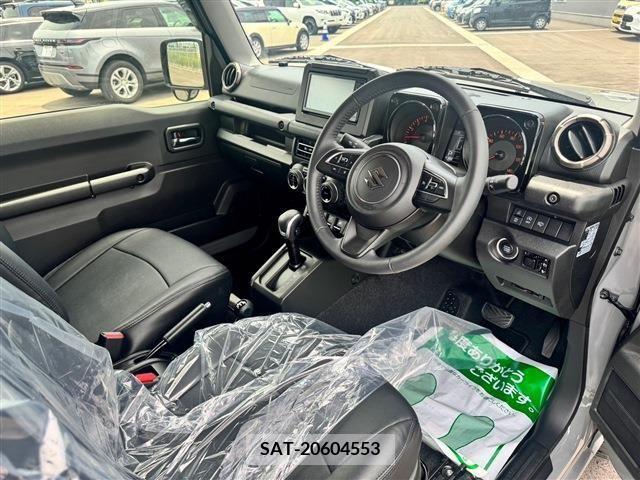 Suzuki JIMNY 2023-07 306279-10