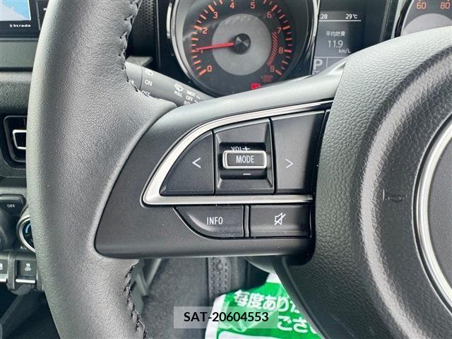Suzuki JIMNY 2023-07 306279-19