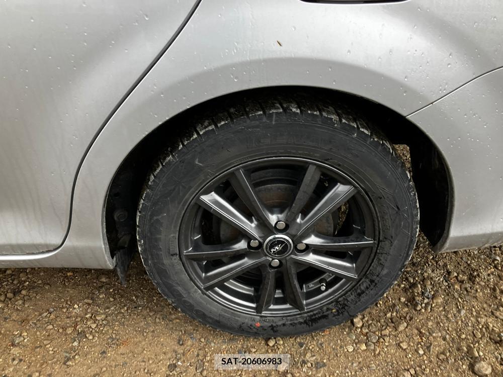 Toyota COROLLA FIELDER 2017-04 297685-9