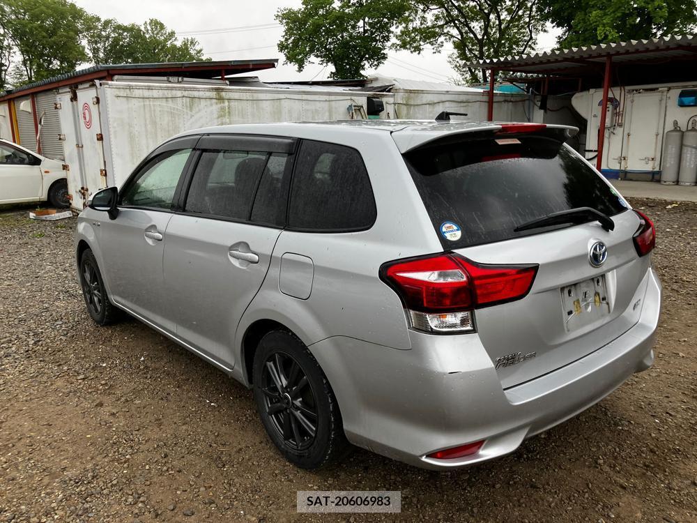 Toyota COROLLA FIELDER 2017-04 297685-2
