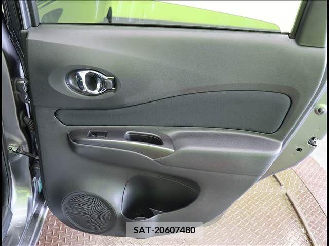 Nissan NOTE 2018-11 372550-21
